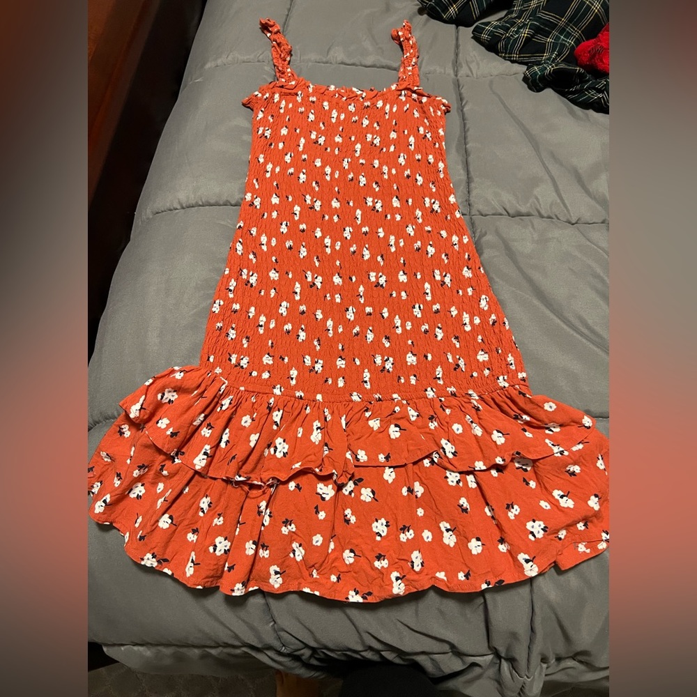**NEW LISTING!** Guess red smocked floral dress